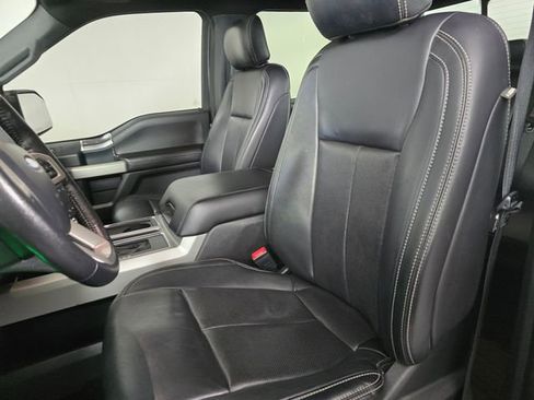 Used 2019 Ford F150 Lariat w/ Equipment Group 502A Luxury image 22