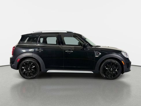 Used 2024 MINI Cooper Countryman S FWD image 2