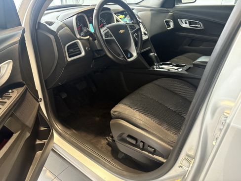 Used 2016 Chevrolet Equinox LT w/ Convenience Package image 6