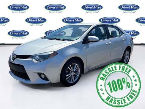 Used 2014 Toyota Corolla LE FWD image 3