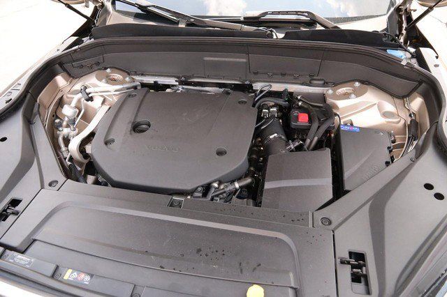 Used 2023 Volvo XC90 B6 Ultimate w/ Protection Package Premier AWD/4WD image 34