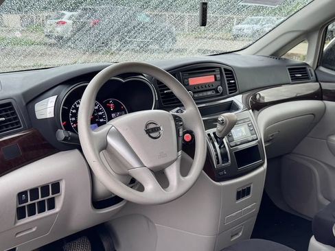 Used 2015 Nissan Quest S FWD image 2