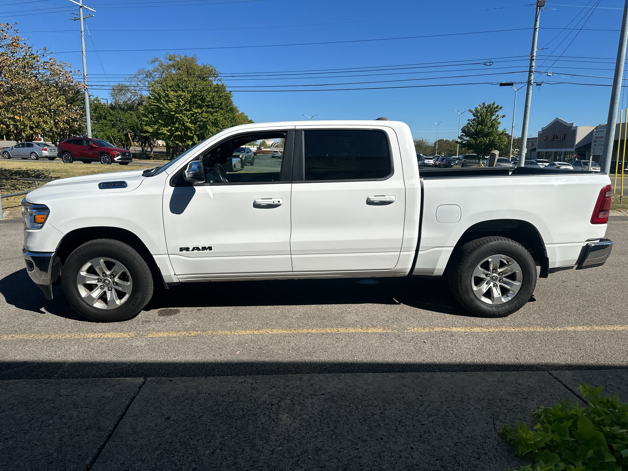 Used 2024 RAM 1500 Laramie RWD image 7
