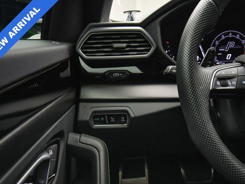 Used 2023 Lamborghini Urus S image 36