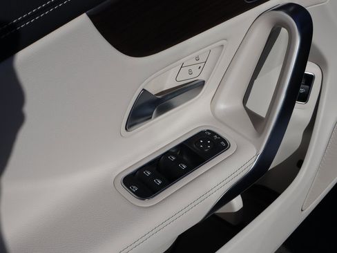 New 2026 Mercedes-Benz CLA 250 4MATIC image 44