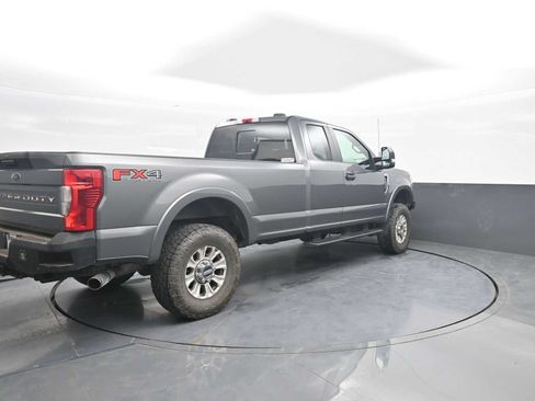 Used 2022 Ford F350 XL w/ STX Appearance Package AWD/4WD image 8