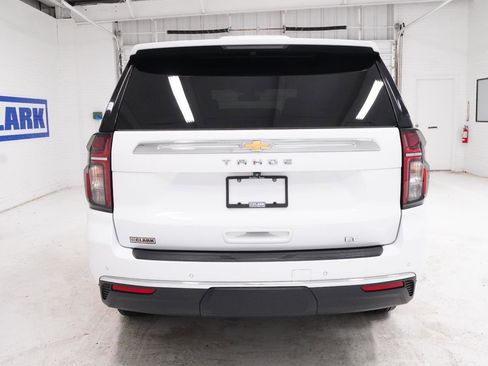 Used 2022 Chevrolet Tahoe LT w/ Luxury Package RWD image 7