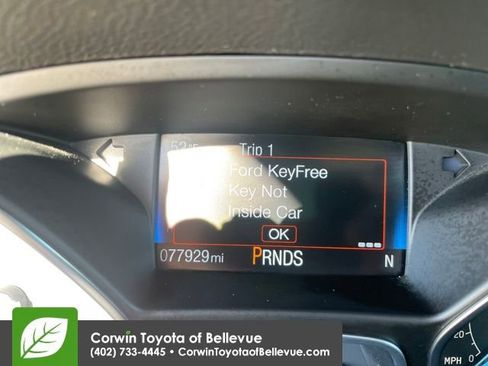 Used 2018 Ford Focus Titanium w/ Titanium Technology Package image 16