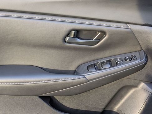 New 2025 Nissan Sentra S image 11