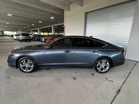 Used 2024 Honda Accord EX image 2