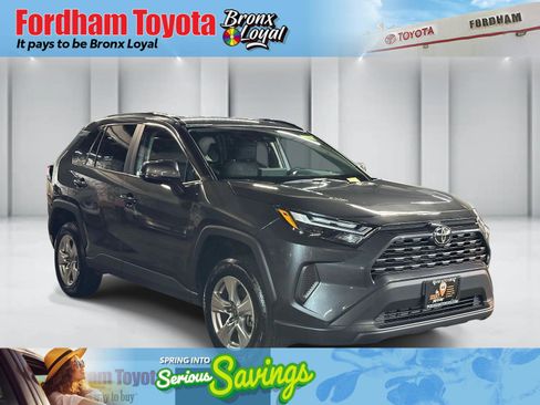Certified 2025 Toyota RAV4 XLE AWD/4WD image 1