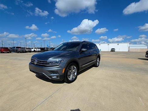 Used 2019 Volkswagen Tiguan S AWD/4WD image 1