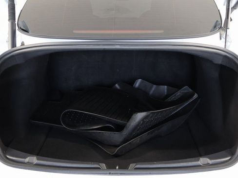 Used 2023 Tesla Model 3 Standard Range image 14