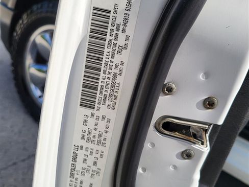 Used 2011 RAM 1500 ST w/ ST Popular Equipment Group RWD image 31