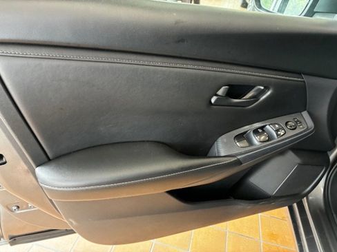 Used 2024 Nissan Sentra S FWD image 14
