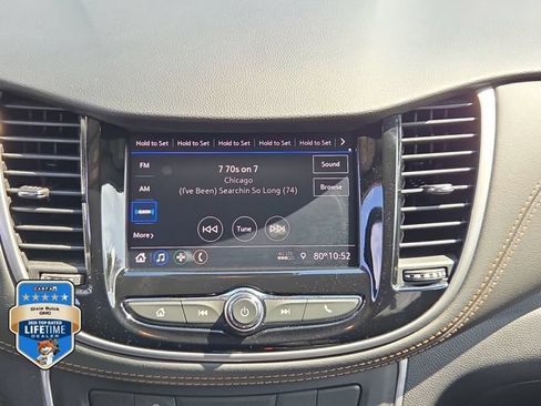 Certified 2022 Chevrolet Trax LT w/ LT Convenience Package FWD image 26