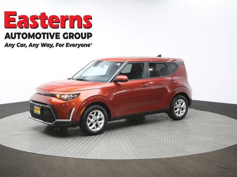 Used 2024 Kia Soul LX w/ Option Group 015 image 55