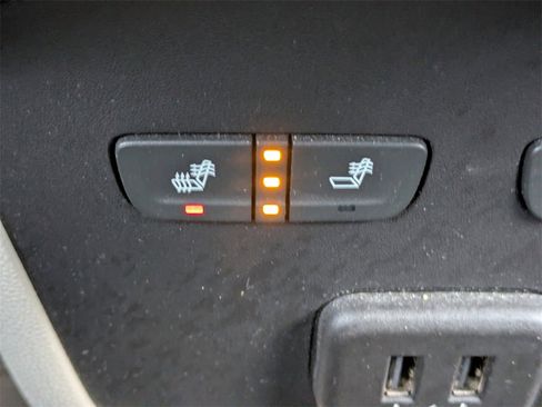 Used 2020 GMC Terrain Denali w/ Denali Premium Package image 17