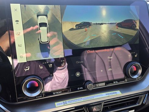 New 2026 Lexus TX 500h AWD image 15