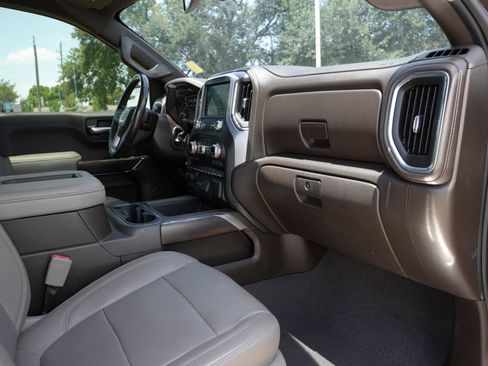 Used 2019 GMC Sierra 1500 SLT RWD image 22