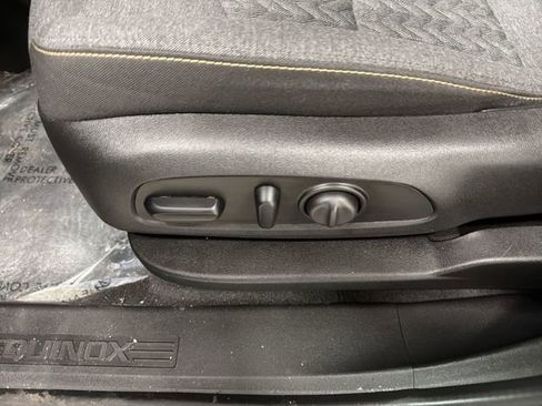 Certified 2024 Chevrolet Equinox LT image 20