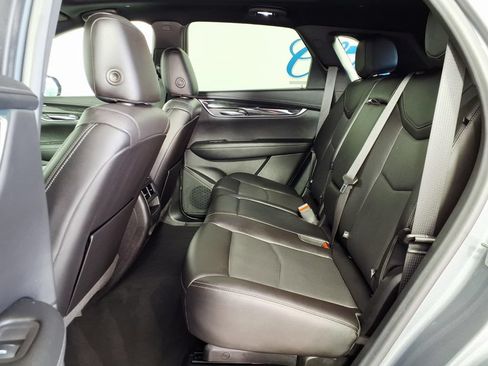 Used 2021 Cadillac XT5 Premium Luxury FWD image 8