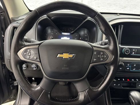 Used 2020 Chevrolet Colorado Z71 image 23