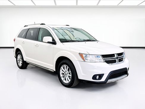 Used 2020 Dodge Journey Crossroad image 3
