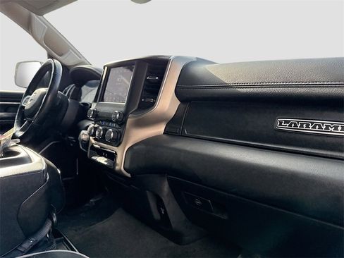 Used 2020 RAM 1500 Laramie image 29