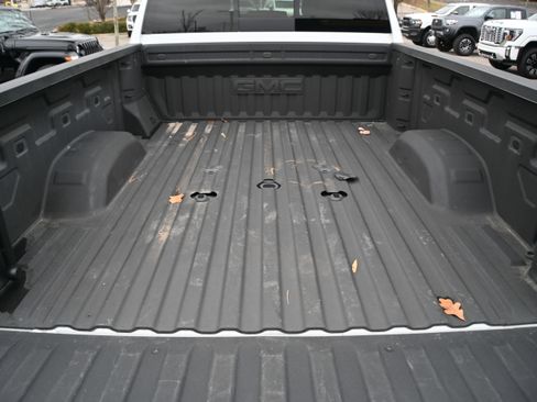 Used 2025 GMC Sierra 2500 Denali w/ Technology Package image 14