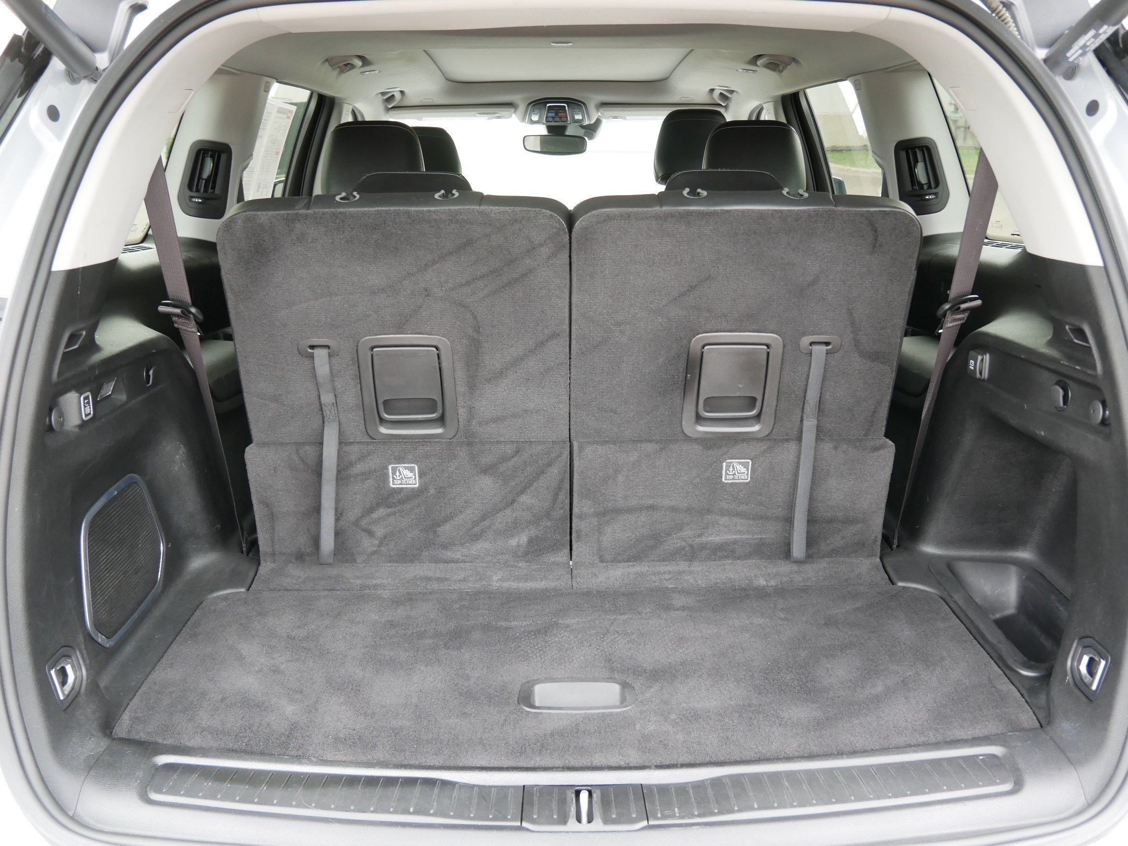 Used 2021 Jeep Grand Cherokee L Limited AWD/4WD image 18