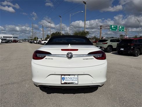 Used 2017 Buick Cascada Premium image 4