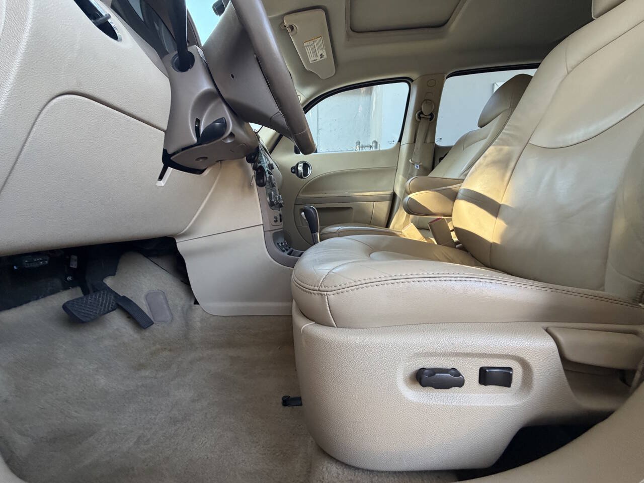 Used 2008 Chevrolet HHR LT w/ LT Preferred Equipment Group FWD image 11
