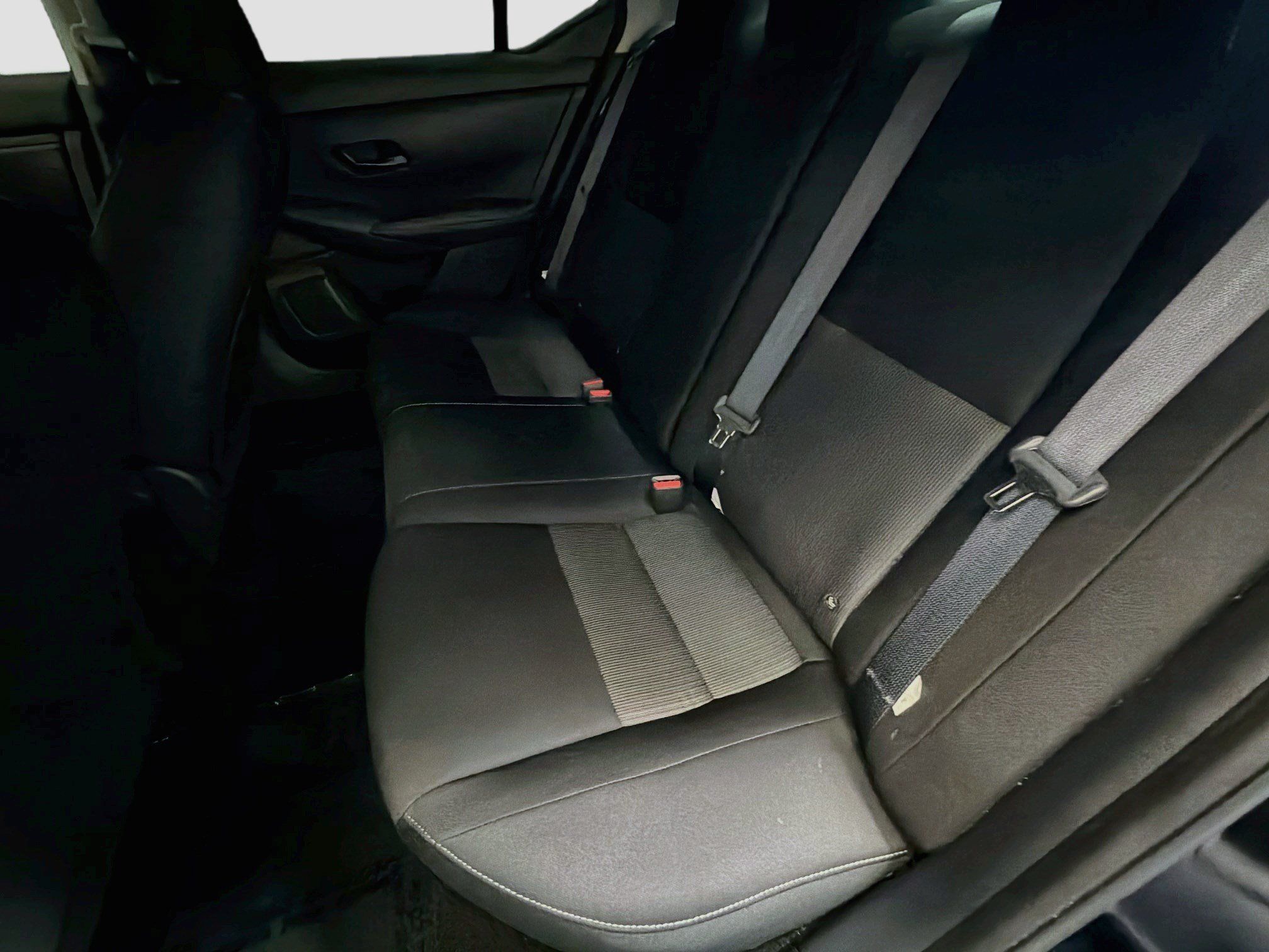 Used 2025 Nissan Sentra SV FWD image 12