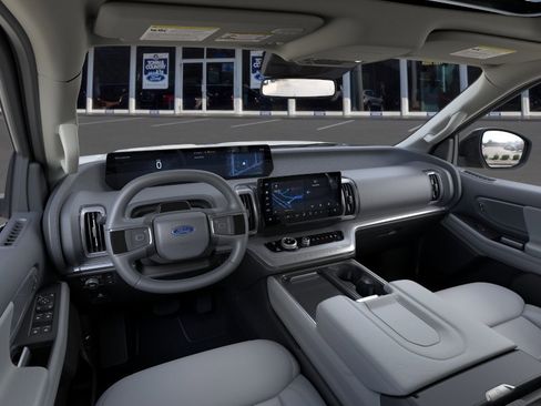 New 2026 Ford Expedition Max Active AWD/4WD image 9