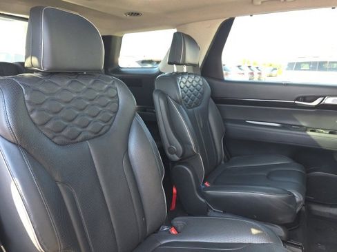 Certified 2022 Hyundai Palisade Limited image 10