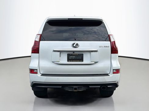 Used 2022 Lexus GX 460 Premium w/ Accessory Package AWD/4WD image 6