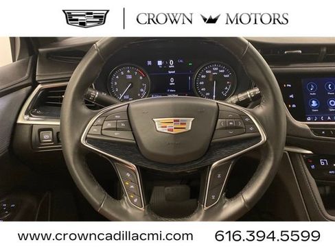 Certified 2024 Cadillac XT5 Premium Luxury w/ Technology Package AWD/4WD image 16