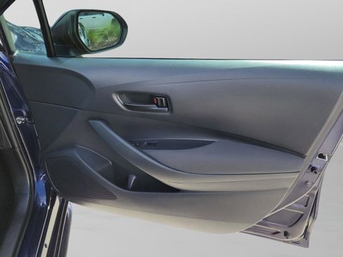 Used 2023 Toyota Corolla LE FWD image 10