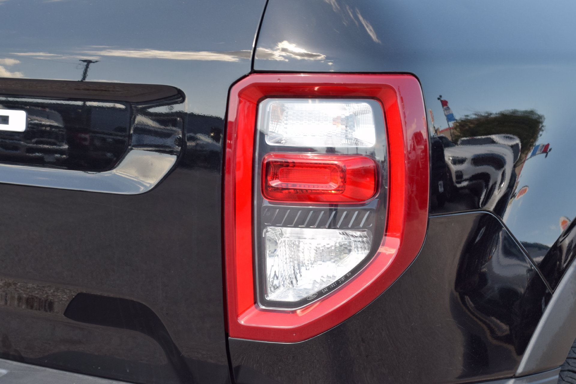 Used 2021 Ford Bronco Sport Outer Banks AWD/4WD image 19