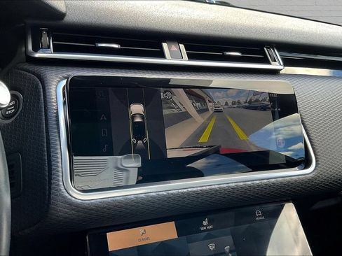 Used 2022 Land Rover Range Rover Velar R-Dynamic S AWD/4WD image 14