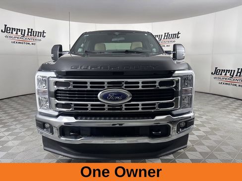 Used 2025 Ford F250 XLT image 5