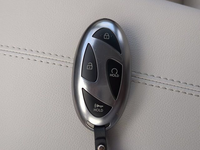 Used 2025 Hyundai Tucson SE FWD image 26