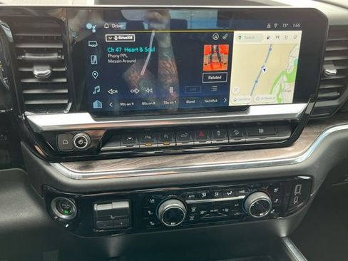 Used 2023 Chevrolet Silverado 1500 LTZ image 29