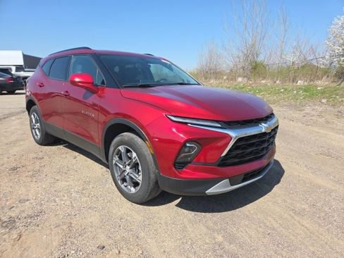 Certified 2024 Chevrolet Blazer LT w/ Convenience Package image 1
