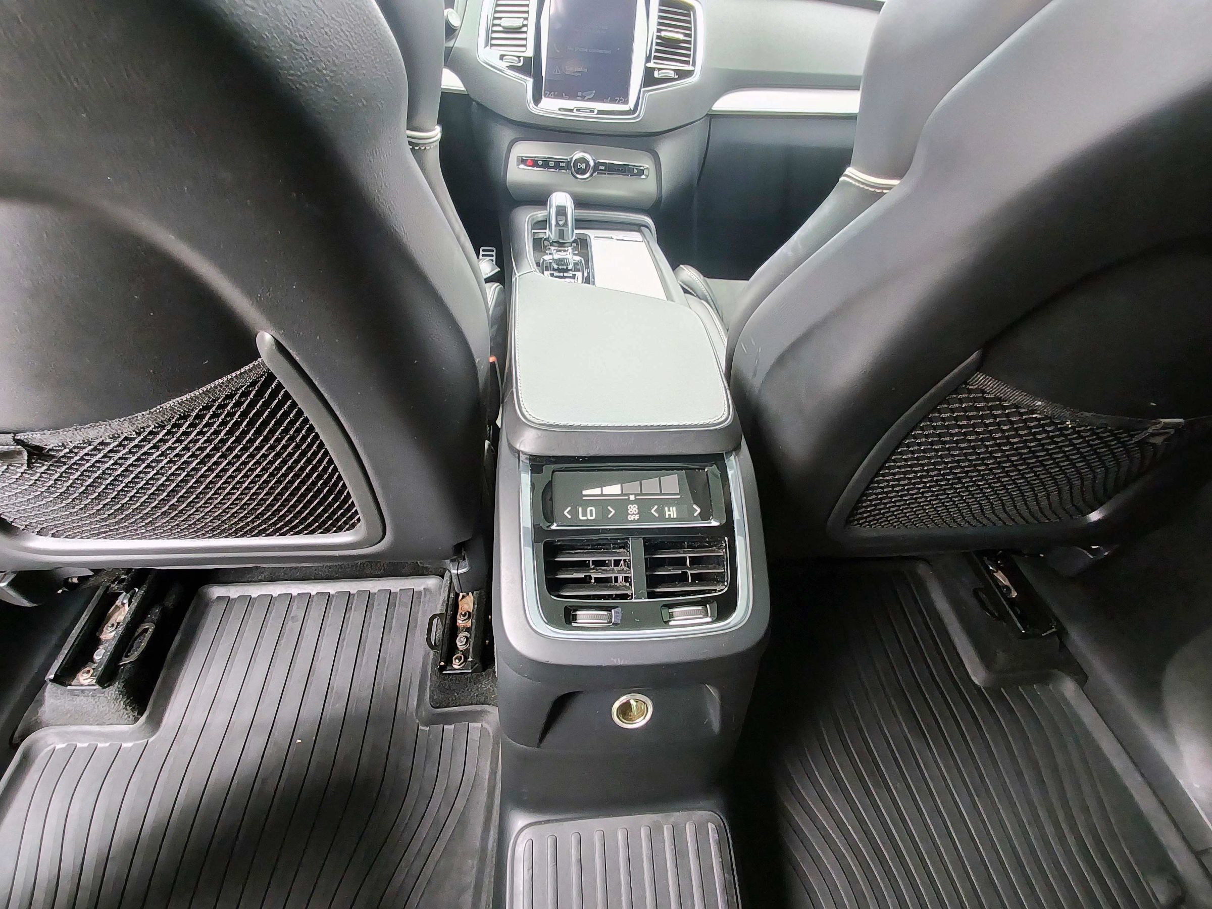 Used 2016 Volvo XC90 T8 R-Design AWD/4WD image 35