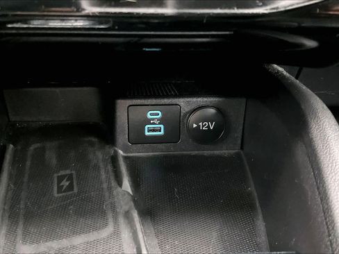 Used 2023 Ford Escape SE w/ PHEV Premium Package image 36