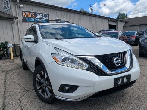 Used 2016 Nissan Murano SV w/ Cargo Package FWD image 12