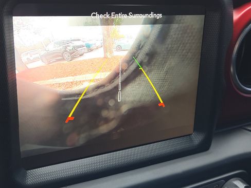 Used 2023 Jeep Wrangler Unlimited Rubicon w/ Cold Weather Group image 21