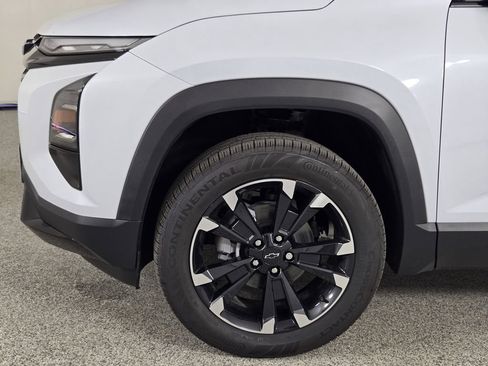 New 2026 Chevrolet Equinox RS FWD image 8